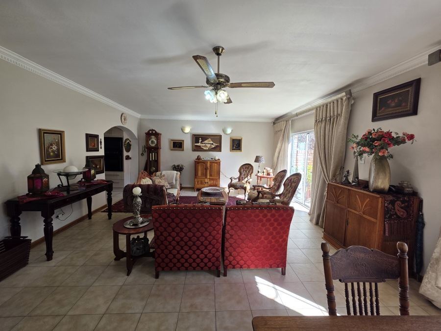 3 Bedroom Property for Sale in Naudeville Free State